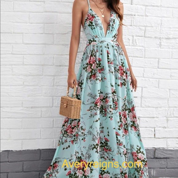 “Ayla” Floral Maxi Dress - Picture 2 of 16